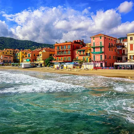 Casa Angerin 3 - 100m From Sea - Happy Appartement Alassio