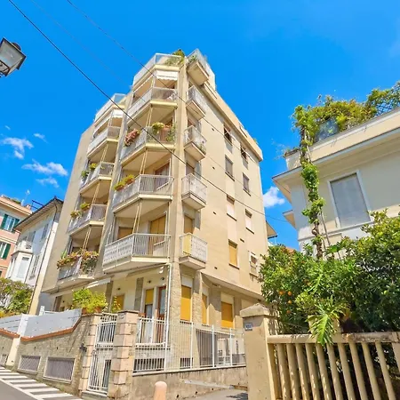 Apartment Casa Angerin 3 - 100m From Sea - Happy Alassio